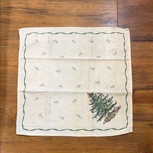 Spode Holiday Cloth Napkin (8 napkins) PLUS FREE ITEM